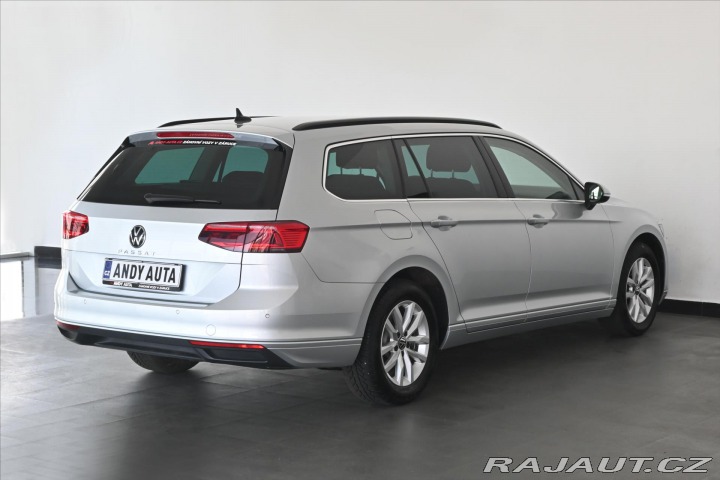 Volkswagen Passat 2,0 TDi 110kW *Business* 2021