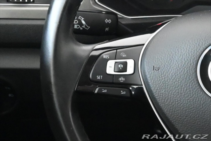 Volkswagen T-Roc 1,5 TSi 110kW DSG Style B 2022