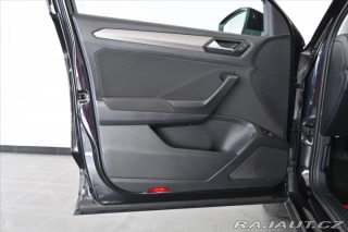 Volkswagen T-Roc 1,5 TSi 110kW DSG Style B 2022
