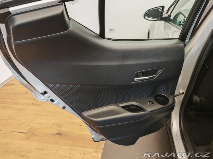 Toyota C-HR 1.2 Turbo 85kW Active 2019