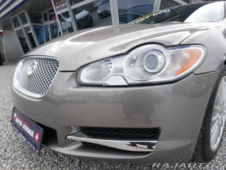Jaguar XF 3,0D Premium Luxury Autom 2010