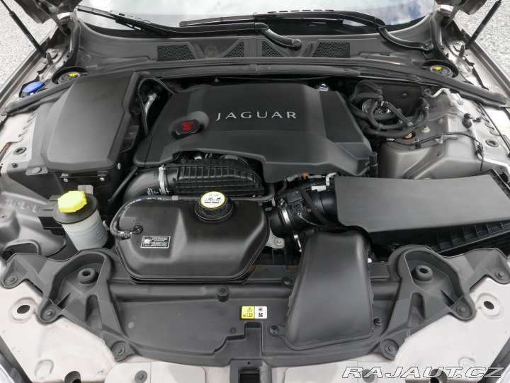 Jaguar XF 3,0D Premium Luxury Autom 2010