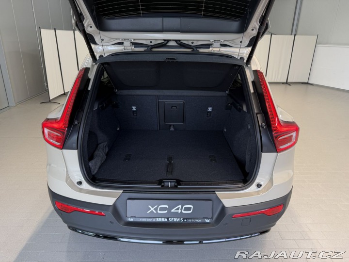 Volvo XC40 B4 2.0L 197+14 HP AT7 FWD 2025