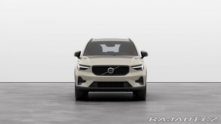 Volvo XC40 B4 2.0L 197+14 HP AT7 FWD 2025