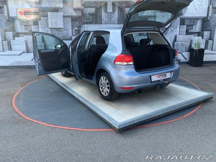 Volkswagen Golf 1.6TDi, 77KW 2009