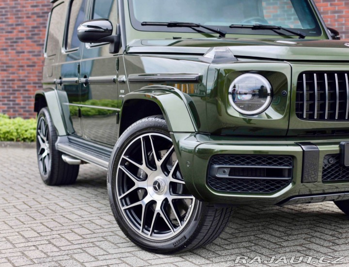 Mercedes-Benz G G63 AMG *Olive Green*Des 2020