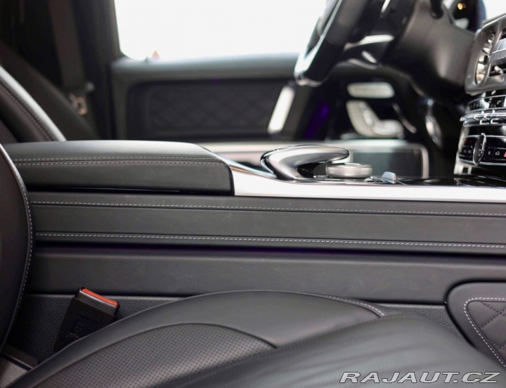 Mercedes-Benz G G63 AMG *Olive Green*Des 2020