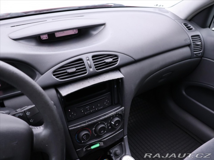Renault Laguna 1,8 i 16V 88kW Klima STK 2002