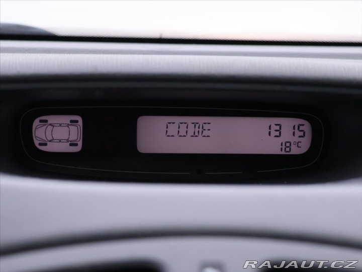 Renault Laguna 1,8 i 16V 88kW Klima STK 2002