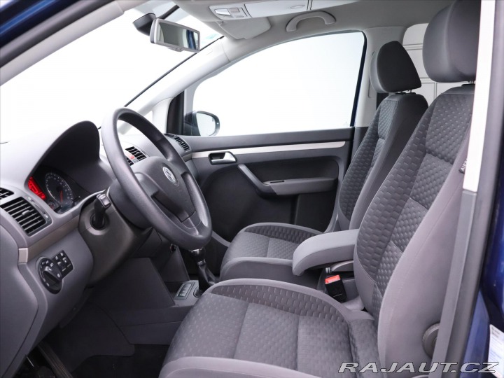 Volkswagen Touran 2,0 TDI 103KW Aut.klima T 2009