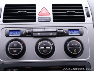 Volkswagen Touran 2,0 TDI 103KW Aut.klima T 2009