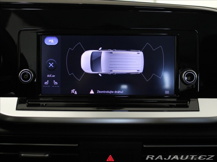 Ford Tourneo Connect 1,5 EB AT Titan.5L.Zaruka 2024