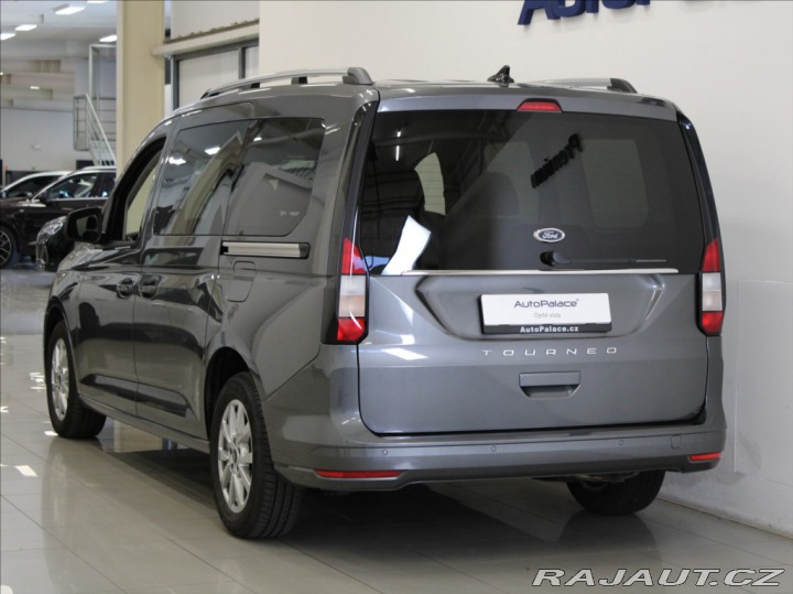 Ford Tourneo Connect 1,5 EB AT Titan.5L.Zaruka 2024