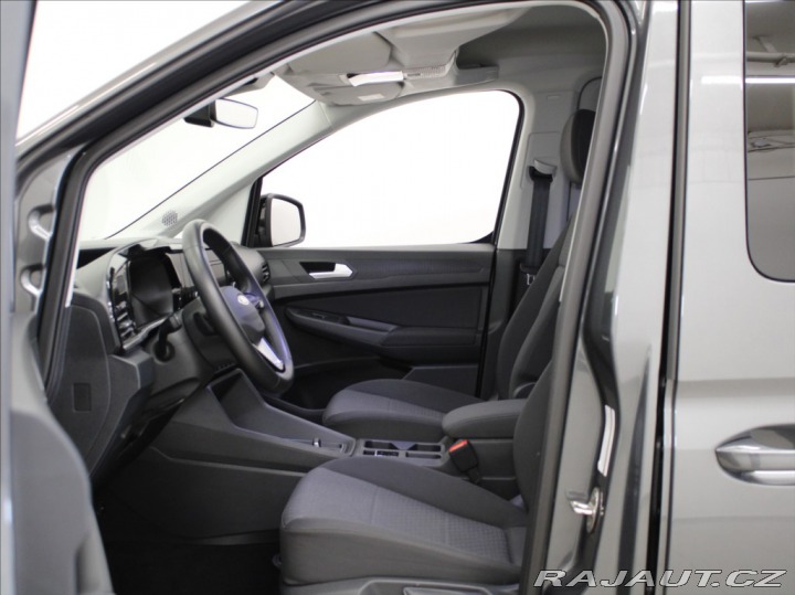 Ford Tourneo Connect 1,5 EB AT Titan.5L.Zaruka 2024