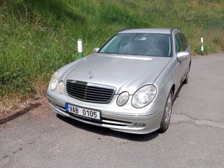 Mercedes-Benz E 2,2   CDI kombi, tažné