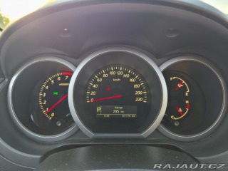 Suzuki Grand Vitara 3,2   V6 2011