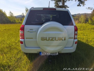 Suzuki Grand Vitara 3,2   V6 2011
