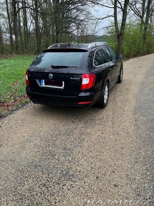 Škoda Superb 2,0 2012