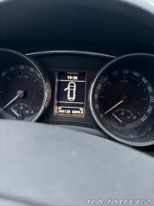 Škoda Superb 2,0 2012