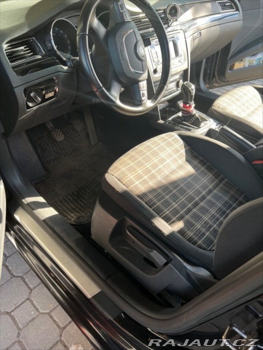 Škoda Superb 2,0 2012