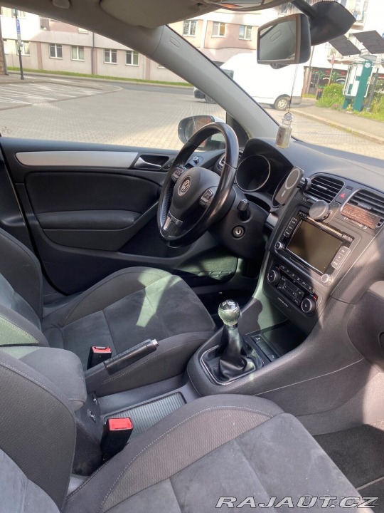 Volkswagen Golf 1,6 R-Line 2011