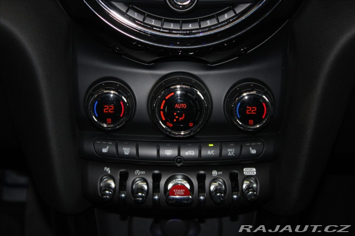 Mini Cooper 1,5 Chilli / LED / Pano 2020