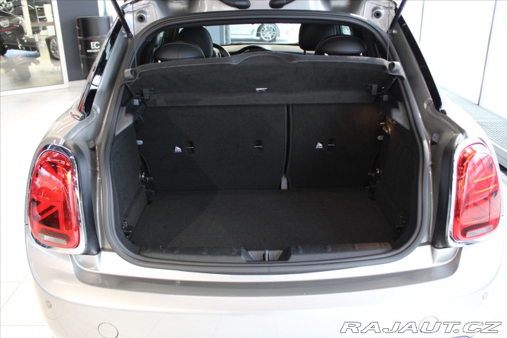 Mini Cooper 1,5 Chilli / LED / Pano 2020