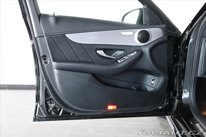 Mercedes-Benz C 2,0 220d 143kW AT9 *NIGHT 2021