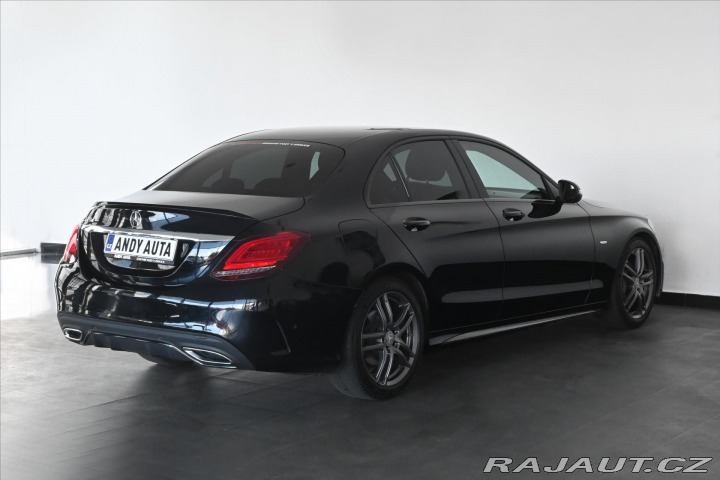 Mercedes-Benz C 2,0 220d 143kW AT9 *NIGHT 2021