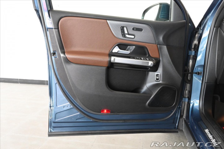 Mercedes-Benz GLB 2,0 220d 140 kW 8G-DCT 4M 2020