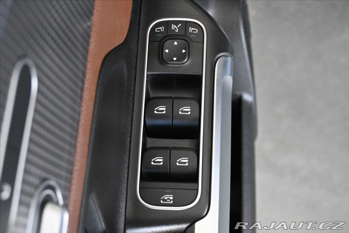 Mercedes-Benz GLB 2,0 220d 140 kW 8G-DCT 4M 2020
