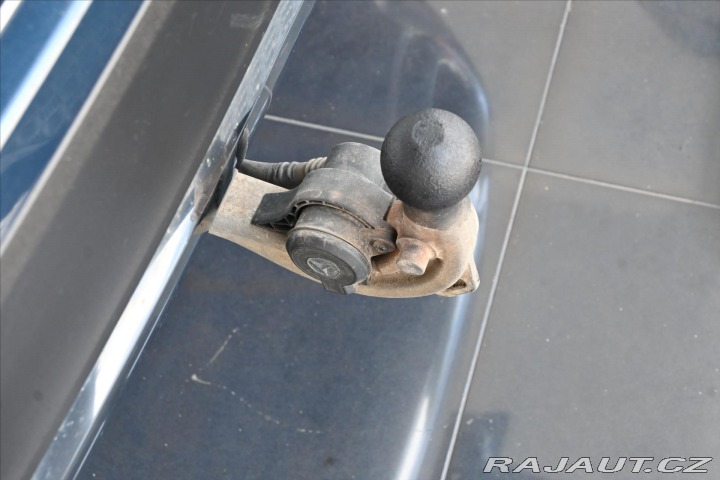 Mercedes-Benz GLB 2,0 220d 140 kW 8G-DCT 4M 2020