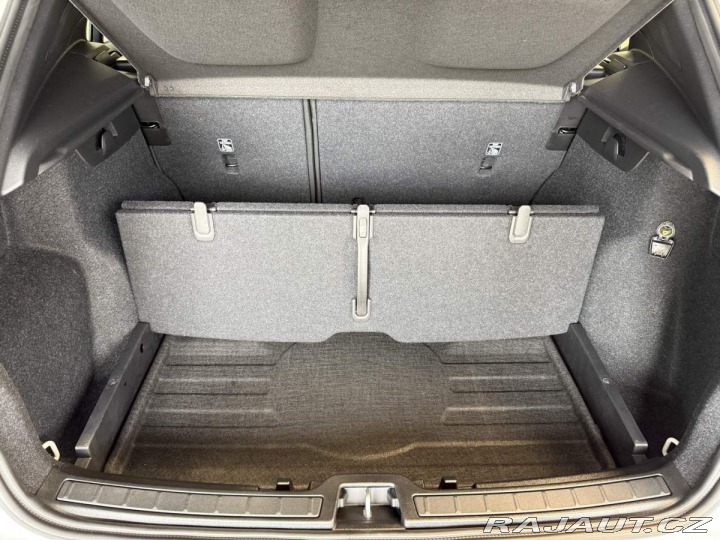 Volvo XC40 B3 - 2.0L 163HP + 14HP AT 2025