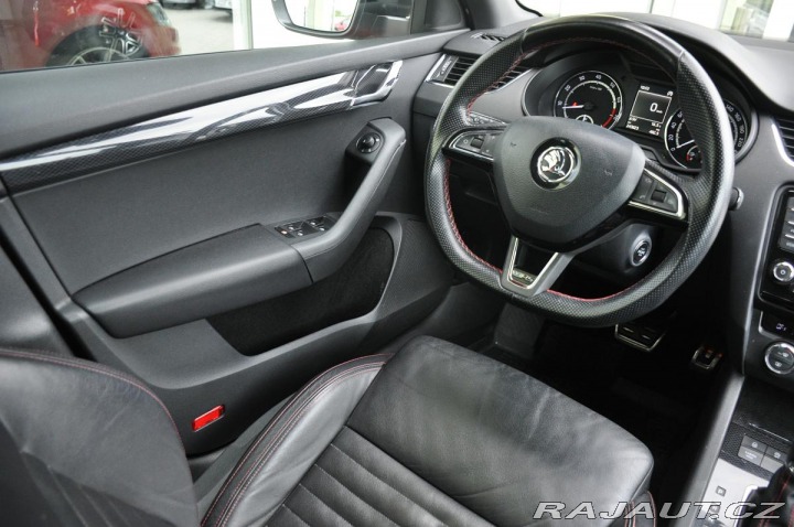 Škoda Octavia RS 2,0TSi ČR WEBASTO PANO 2015