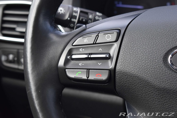 Hyundai i30 1.6 CRDi STYLE*2xPNEU*A/T 2019