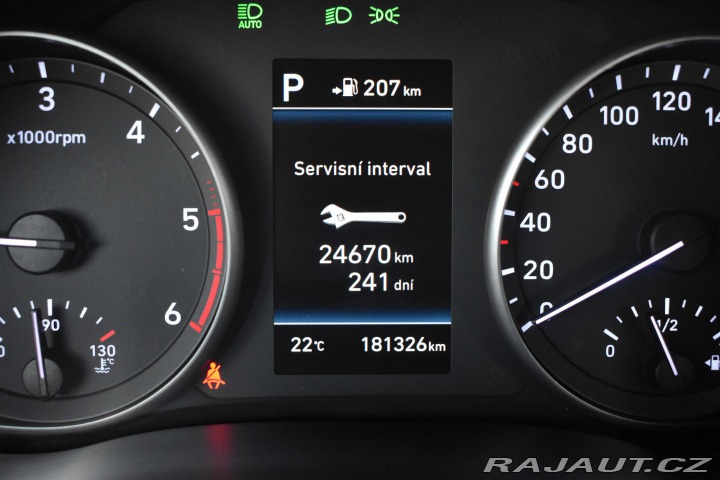 Hyundai i30 1.6 CRDi STYLE*2xPNEU*A/T 2019