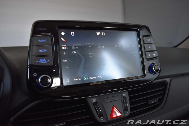 Hyundai i30 1.6 CRDi STYLE*2xPNEU*A/T 2019