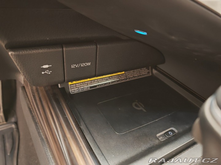 Toyota Camry 2,5 EXECUTIVE VIP  EXECUT 2019