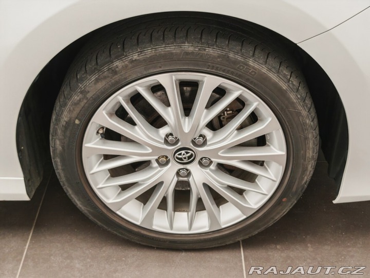 Toyota Camry 2,5 EXECUTIVE VIP  EXECUT 2019