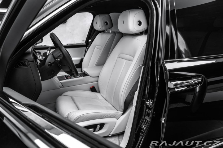 Rolls Royce Cullinan 2020