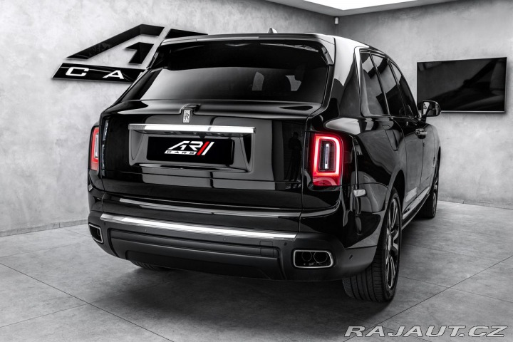 Rolls Royce Cullinan 2020