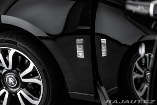 Rolls Royce Cullinan  2020