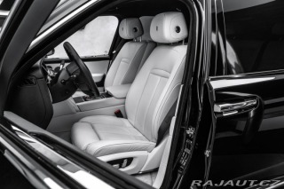 Rolls Royce Cullinan  2020