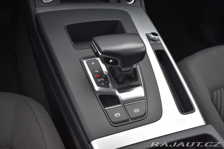 Audi Q5 2.0TDi*REZERVACE* 2021