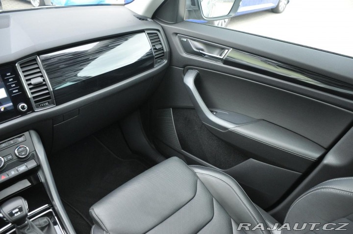 Škoda Kodiaq 2,0TDi STYLE PANOR. K360 2020
