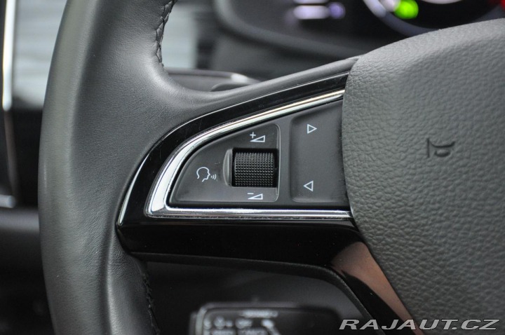 Škoda Kodiaq 2,0TDi STYLE PANOR. Zadán 2020
