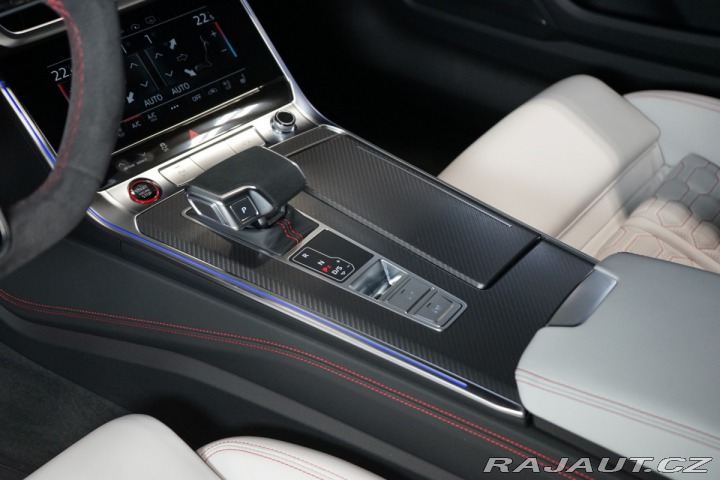 Audi RS6 Avant Exclusive B&O M 2024