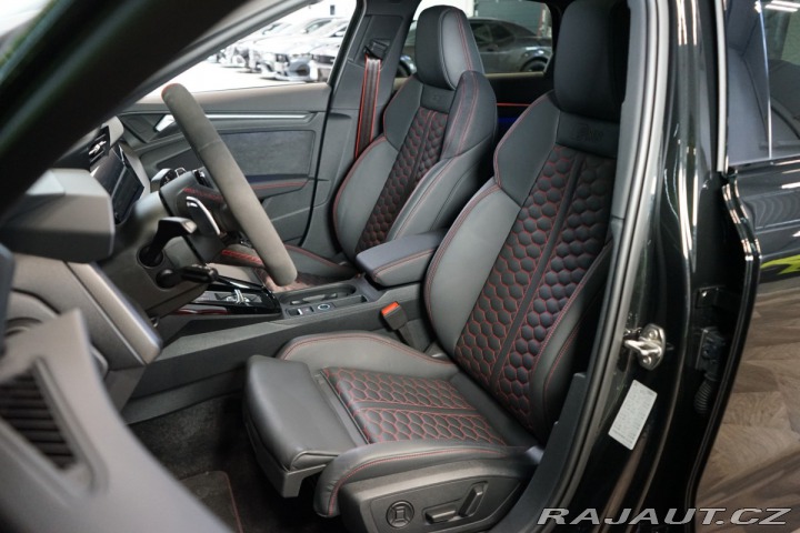 Audi RS3 B&O*MATRIX*PANO*360*2 2024