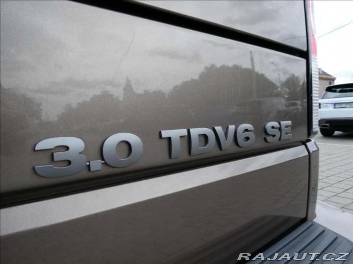 Land Rover Discovery 3,0 TDV6 HSE, ČR, DPH 2011