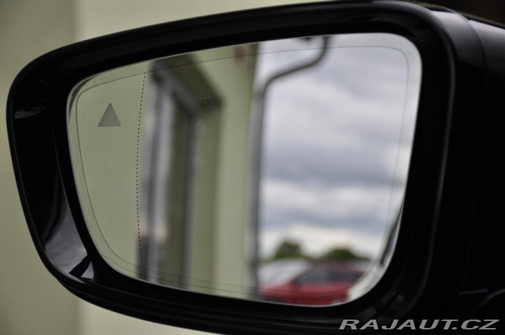 BMW 3 320xD M-SPORT FACELIFT ČR 2023